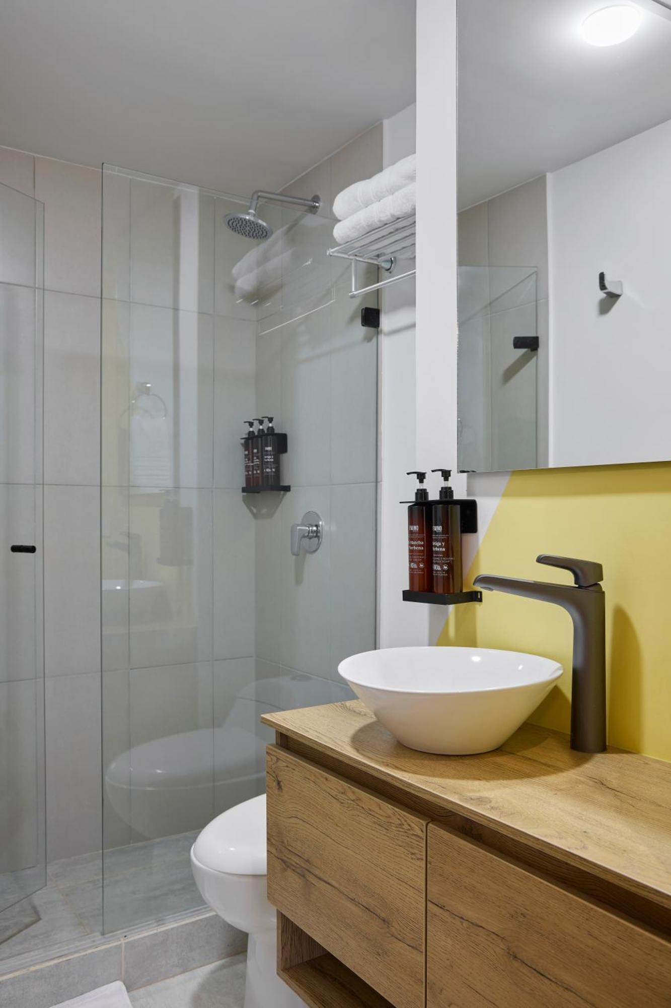 30 Living Suites Medellin Luaran gambar