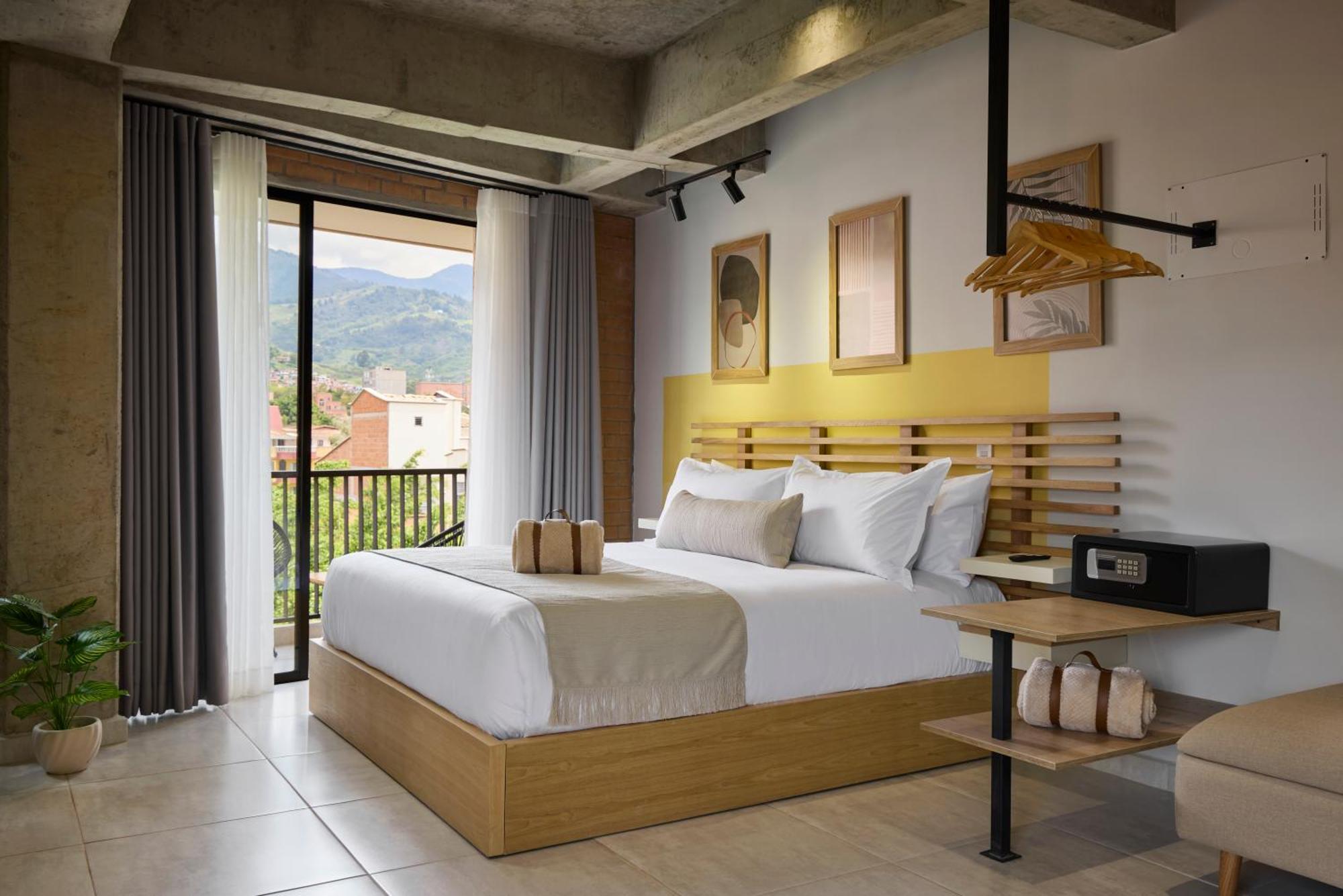 30 Living Suites Medellin Luaran gambar
